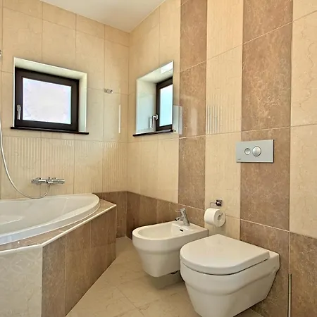 Zahara Villa