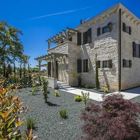 Villa Zahara *